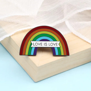 Dúha - Love Is Love - pripínací odznak, kovový, LGBT+